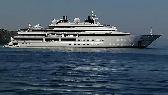 Katar Kraliyet Ailesi'nin mega yatı Fethiye'de