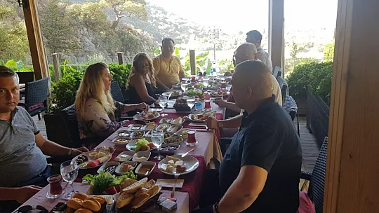 ROTHERY, TURİZMCİLERDEN BİLGİ ALDI