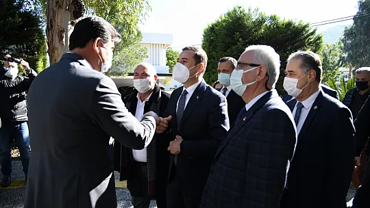 Akın'dan Başkan Karaca'ya ziyaret