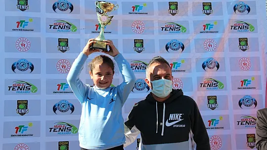 Muğla'da Tenis Turnuvası düzenlendi
