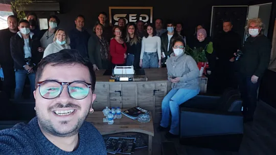 Şubat ayında doğanlar için toplu doğum günü kutlaması