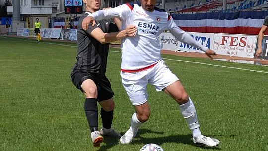 Fethiyespor zirve takibini bırakmıyor 3-0