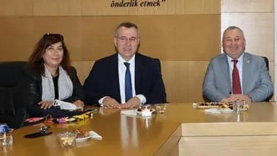 DP Milletvekili Cemal Enginyurt FTSO'YU ziyaret etti