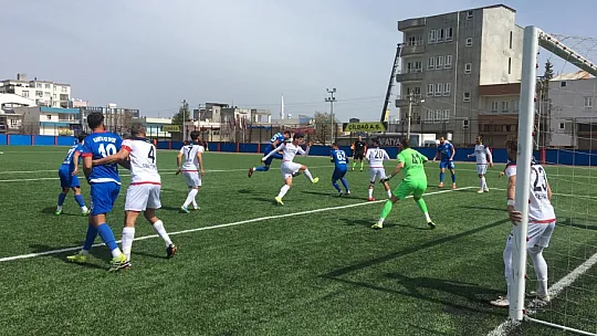Fethiyespor'dan Kahta baskını 1-2