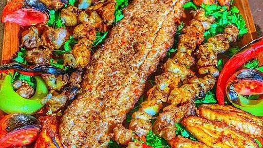 Adana'nın lezzetleri orijinal haliyle Fethiye'de