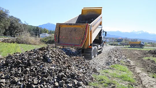 Seydikemer'de imar yolları açılıyor