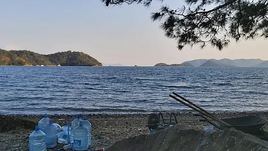 Halk, koya yapılan kaçak yapılaşmaya dur dedi