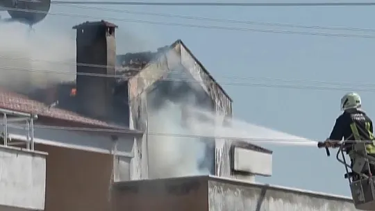 Başkan Sağır'ın ikamet ettiği apartmanda yangın çıktı 