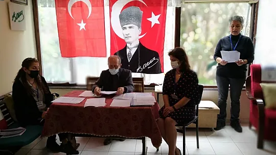 Fethiye'deki Cumhuriyet Kadınları seçime tek listeyle gitti