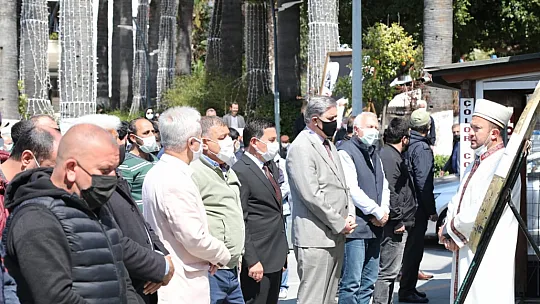 Belediyeden emekli zabıta komiseri için son görev