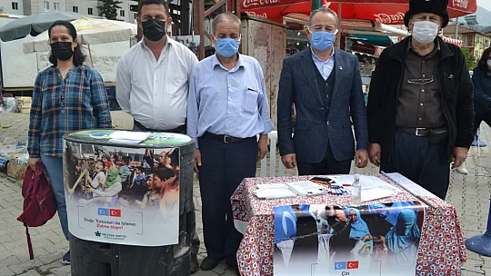 Gelecek Partisi Uygur Türkleri için imza kampanyası düzenlendi 