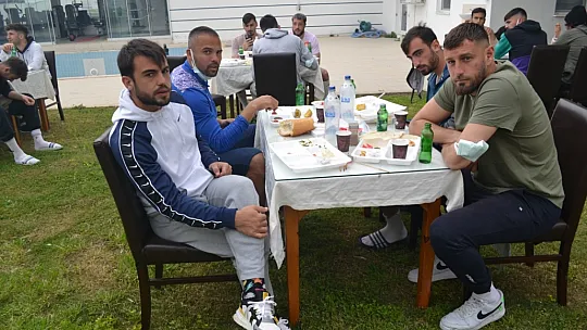 Fethiyespor'da Kütahyaspor maçı öncesi piknik 