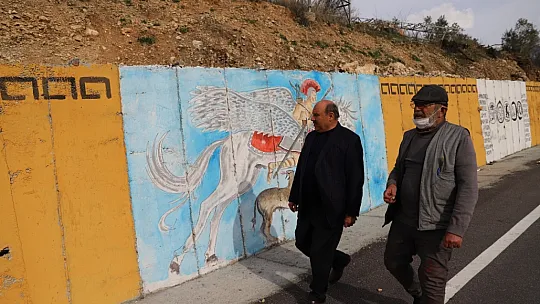 Seydikemer'in sanatsal üretimleri yerli ressama emanet