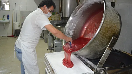 Mendoz Lokum geleneğini yaşatıyor 