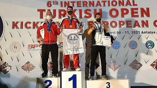 Avrupa şampiyonu Müezzin Genç, 200 gencin spor yapmasına vesile oldum