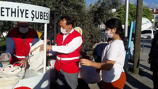 Türk Kızılay Fethiye Şubesi etkinliklerini sürdürüyor