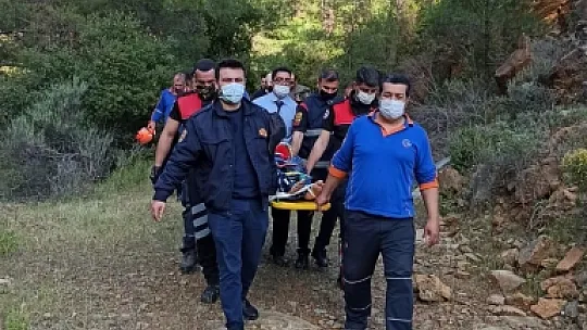 Kanyondan düşen şahıs kurtarıldı
