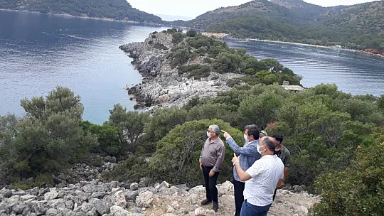 Vali Orhan Tavlı, turizm sezonu öncesi Fethiye'de incelemelerde bulundu