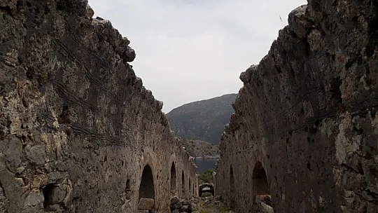 Vali Orhan Tavlı, turizm sezonu öncesi Fethiye'de incelemelerde bulundu