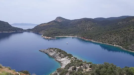 Vali Orhan Tavlı, turizm sezonu öncesi Fethiye'de incelemelerde bulundu