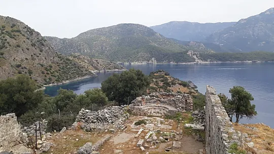 Vali Orhan Tavlı, turizm sezonu öncesi Fethiye'de incelemelerde bulundu