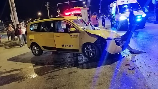 Fethiye'de feci kaza: 2 yaralı