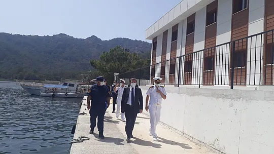 Muğla Valisi Orhan Tavlı, İnşa Faaliyetleri Devam Eden Sahil Güvenlik Karakolu ve Göcek Koylarında İncelemelerde Bulundu
