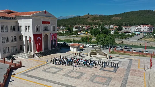 Seydikemer'de 19 Mayıs törenle kutlandı 