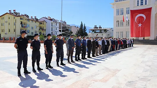 Seydikemer'de 19 Mayıs törenle kutlandı 