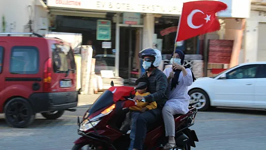 İsrail'in Kudüs'e saldırısına konvoylu protesto 