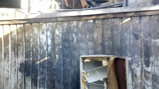 Bodrum'da Konteyner Yangını