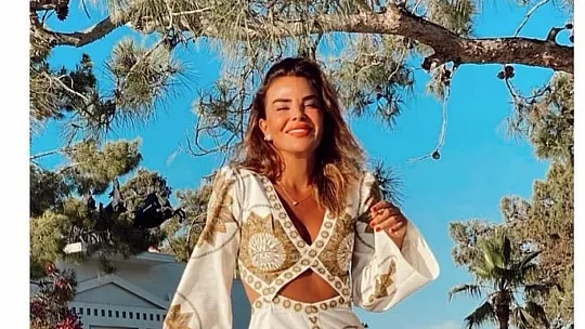 Fethiye aşığı, sunucu Özlem Yıldız 