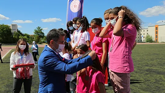 Normalleşme sürecinin ilk yarışı 