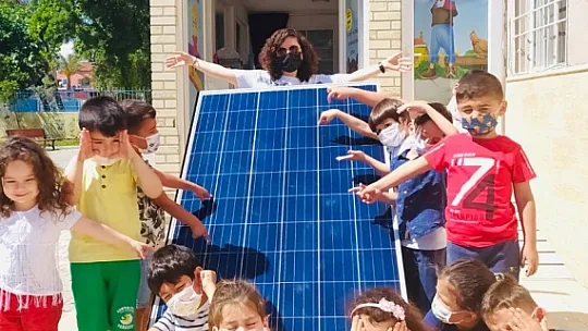 Miniklerin proje sunumuna Kaymakam Fırat'ta katıldı