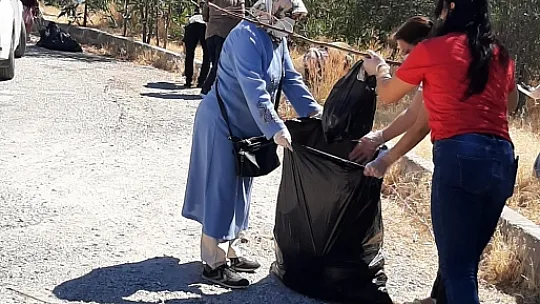 AK Parti Kadın Kolları'ndan çevre duyarlılığı