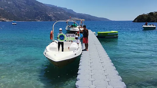 MUÇEV'den Ölüdeniz'de dip temizliği