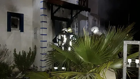 Bodrum'da sigaradan çıkan yangın korkuttu