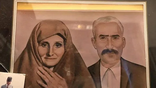 90 yaşındaki Necip Gülhan'ın Atatürk sevgisi herkesi duygulandırdı