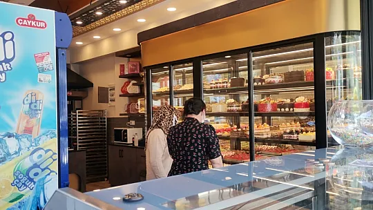 Tatlıköy Durağı 2. şubesiyle hizmet vermeye devam ediyor