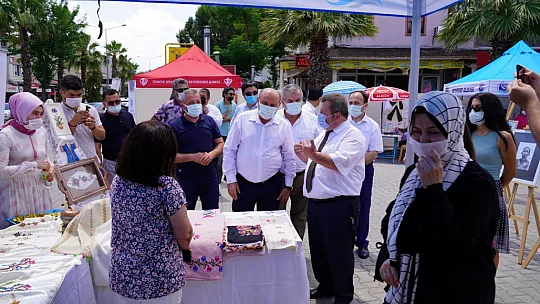 Seydikemer'de 'Hayat Boyu Öğrenme' Sergisi Açıldı