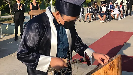 Ege Üniversitesi GV okullarında 4. mezuniyet coşkusu