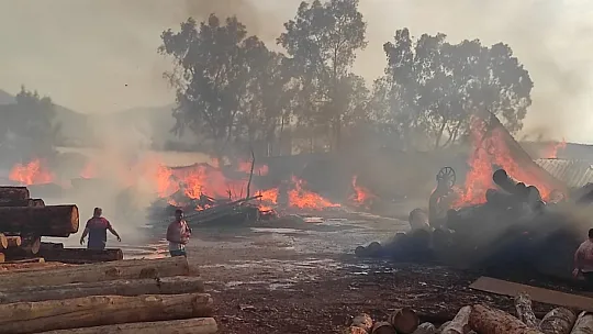 Marangoz atölyesinde yangın!