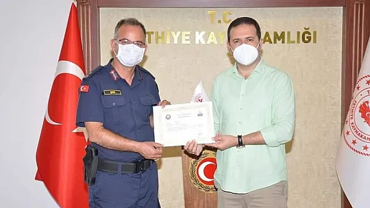 Kaymakam Fırat'tan askeri personele teşekkür belgesi