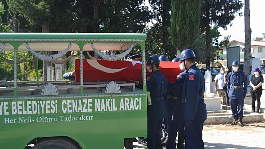 Kıbrıs Gazisi Şener, son yolculuğuna uğurlandı