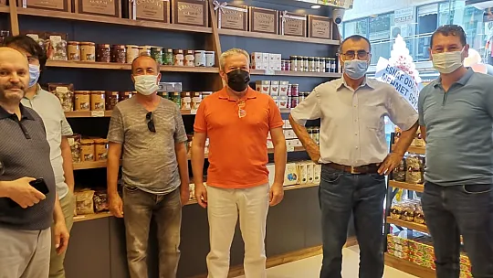Ersancak, Leblebi ve Kuruyemiş ile Fethiye'de