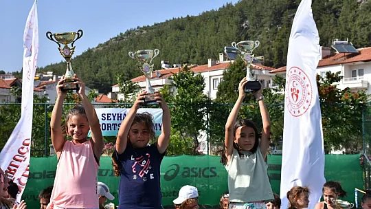 Türkiye Yaz Kupası Tenis Turnuvası Sonuçlandı