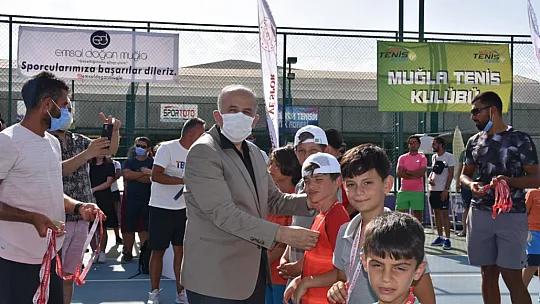 Türkiye Yaz Kupası Tenis Turnuvası Sonuçlandı