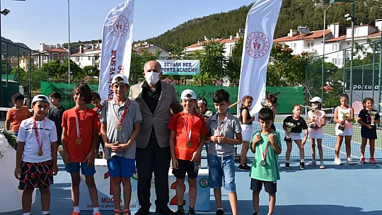 Türkiye Yaz Kupası Tenis Turnuvası Sonuçlandı