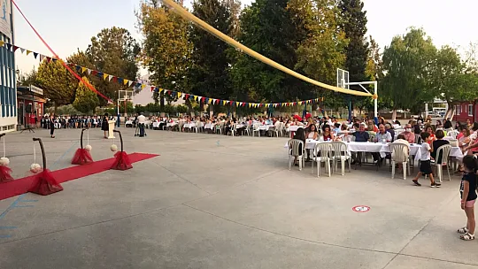 Özel Fethiye'de Mezuniyet Sevinci
