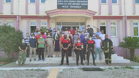 Fethiye ASMK Meslek Yüksekokulunda Gerçeği Aratmayan Yangın Tatbikatı Gerçekleştirildi